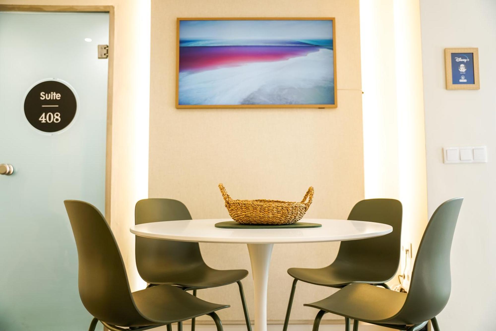 Estudio Suite 408 Alicante Luaran gambar